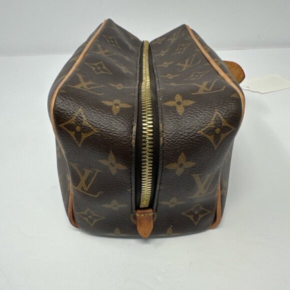 LOUIS VUITTON LOCKER DOPP - Picture 8 of 10